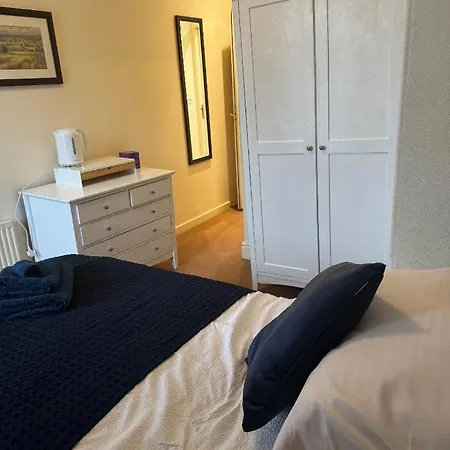 The Woodland's Отель *