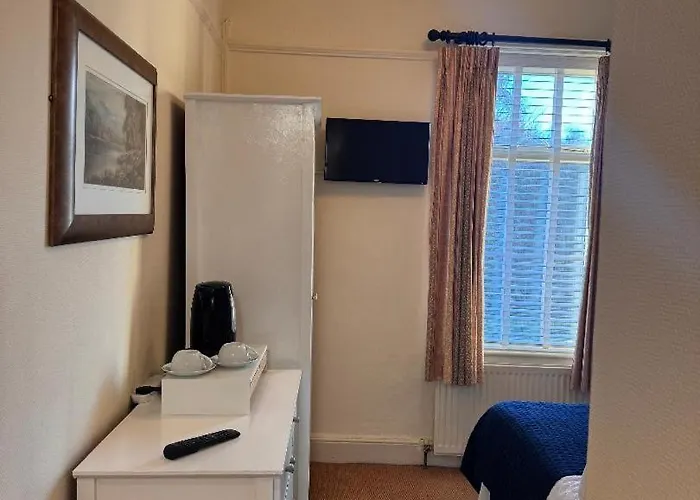 The Woodland's Otel *