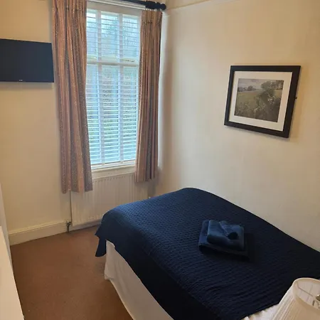 Отель The Woodland's